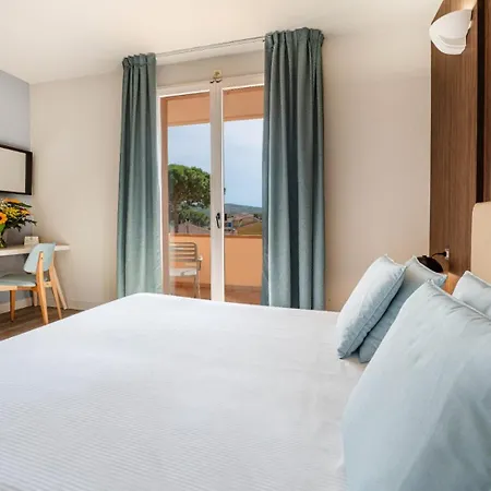 Riva Del Sole 4*