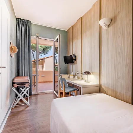 Riva Del Sole Hotel 4*