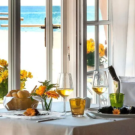 Hotel Riva Del Sole