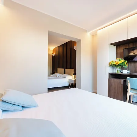 Hotel Riva Del Sole