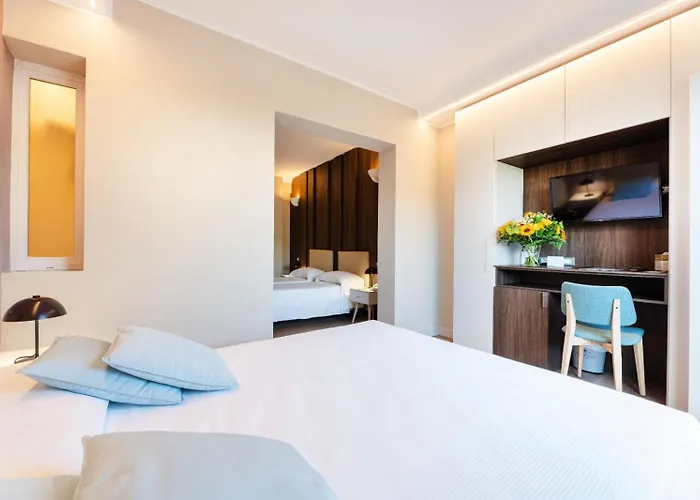 Hotel Riva Del Sole 4*