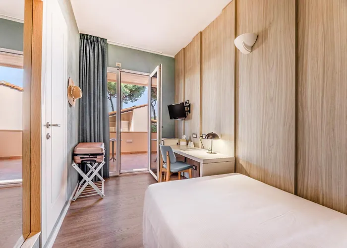 Riva Del Sole Hotel 4*